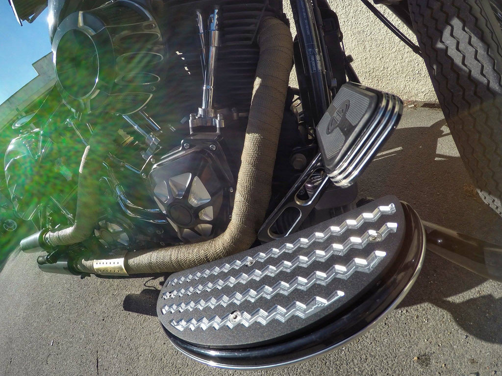 Platines reposes pieds Harley Davidson Softail