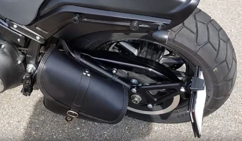 Support de plaque Homologué Fat Bob M8 FXFBS Contrast Cut