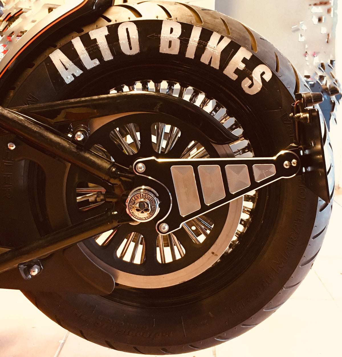 Support de plaque Homologué pour Harley Davidson ( Modèle antérieur à 2018 )